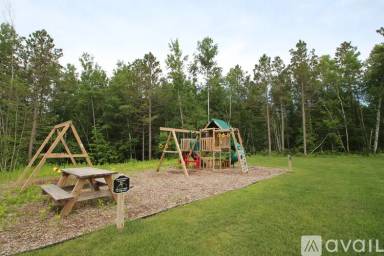 Main picture of 3843 Ballards Blvd