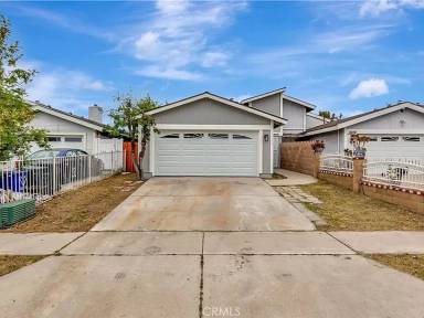 Main picture of 16152 Orange Ct