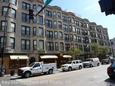 Main picture of 301 S Halsted St