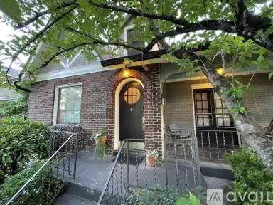 Main picture of 1306 Stratford Ave