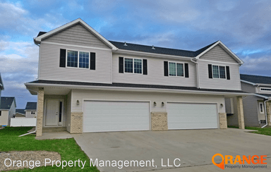 Main picture of 3304 8th St NE