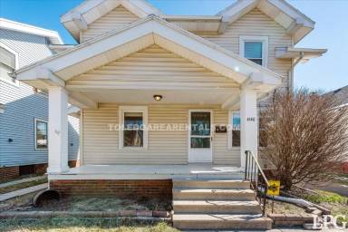 Main picture of 4140 Commonwealth Ave