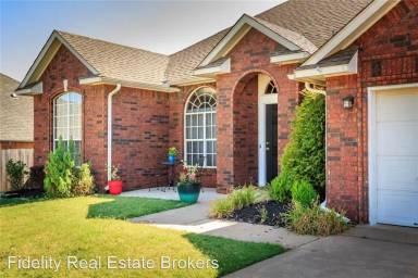 Main picture of 15908 Heather Ct
