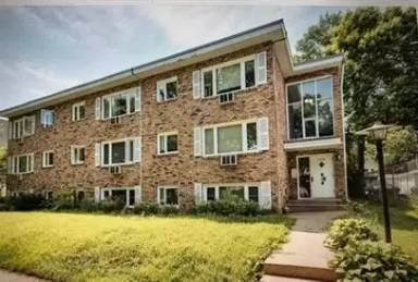 Main picture of 3428 Harriet Apartments