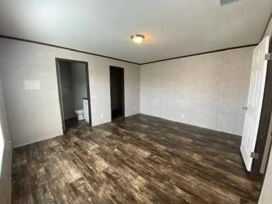 Main picture of 1400 E Kay Ave