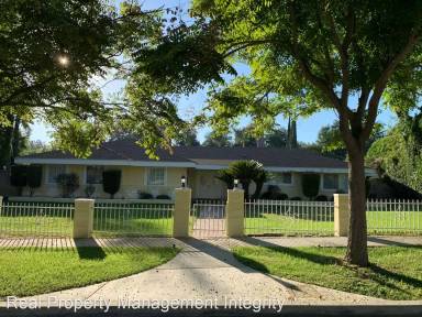 Main picture of 1715 N 1st Ave