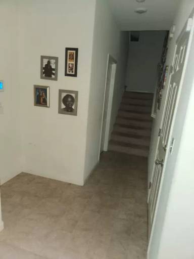 Main picture of 2215 S Vista St