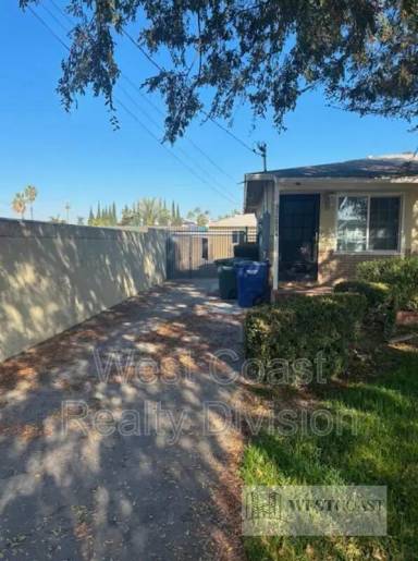 Main picture of 8261 4th St