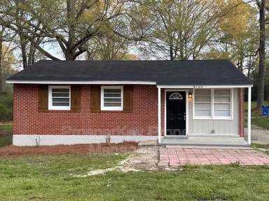 Main picture of 4723 Harbin St