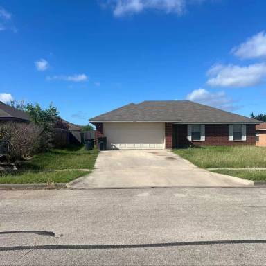 Main picture of 1904 Sandstone Dr