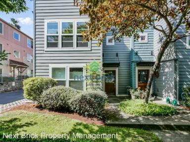 Main picture of 6015 Lanham Pl SW