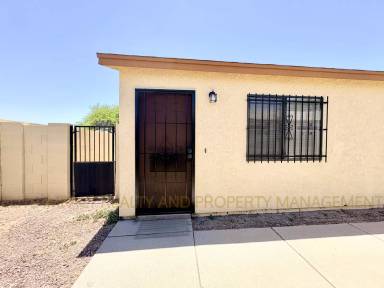 Main picture of 3422 N Fontana Ave