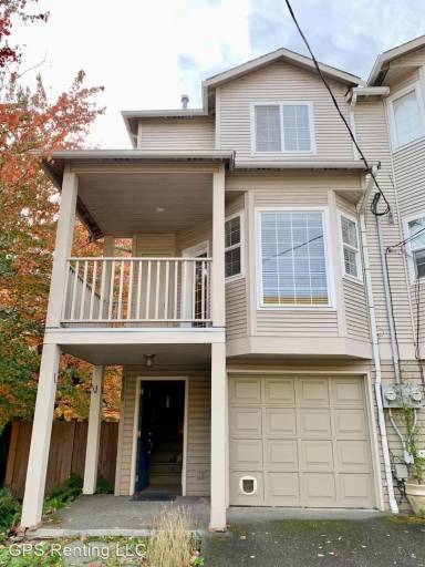 Main picture of 4139 Fremont Ave N
