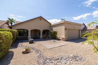 Main picture of 3933 E Monte Cristo Ave