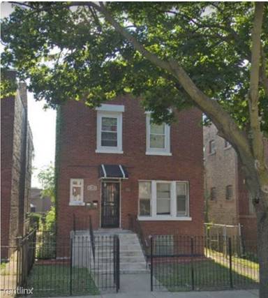 Main picture of 6515 S Artesian Ave