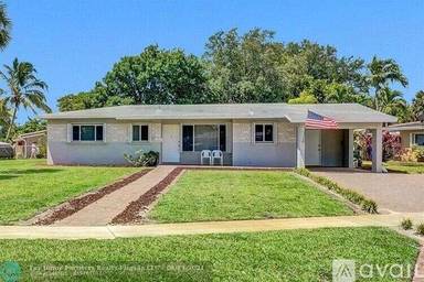 Main picture of 2320 SW 16th Ct