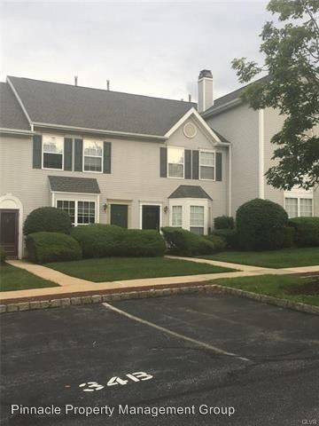 Main picture of 1917 Willings Ln