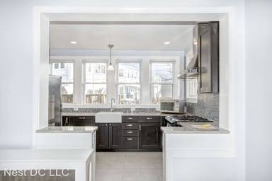 Main picture of 1212 Shepherd St NW