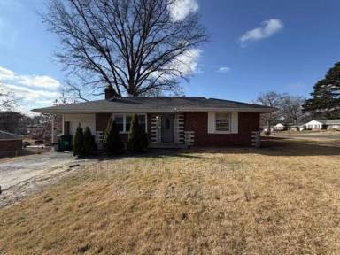 Main picture of 1110 Jennings Station Rd