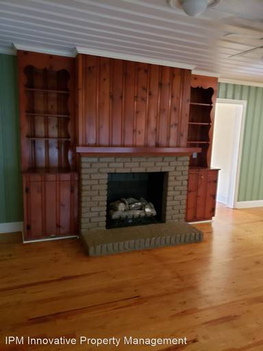 Main picture of 1613 Poinsett Dr