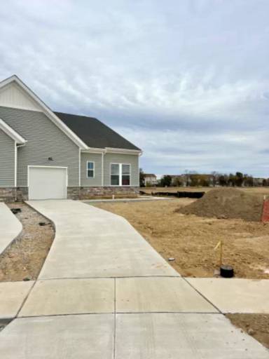 Main picture of 2419 Greyfriar Loop
