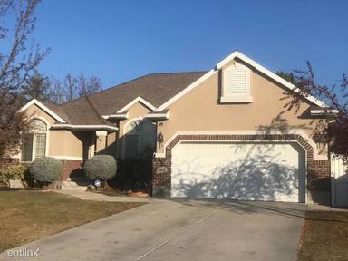 Main picture of 4801 S Taylors Park Dr