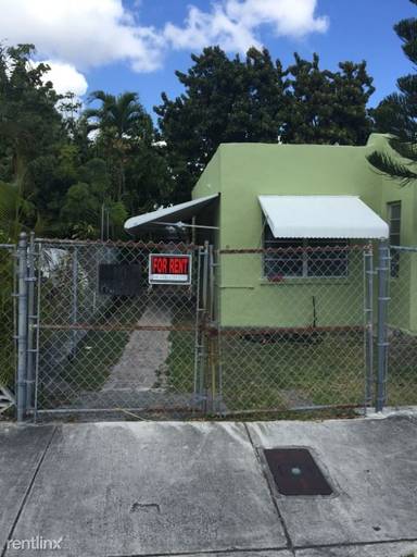 Main picture of 1251 NW 26th St