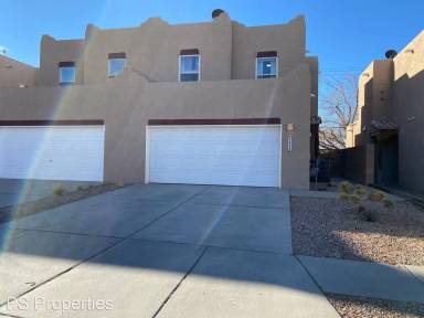 Main picture of 4828 Sun Cove Rd NE