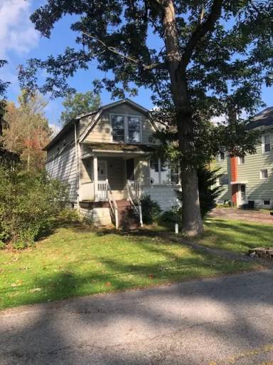 Main picture of 2910 Wehnwood Rd