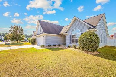 Main picture of 268 Ranier Dr