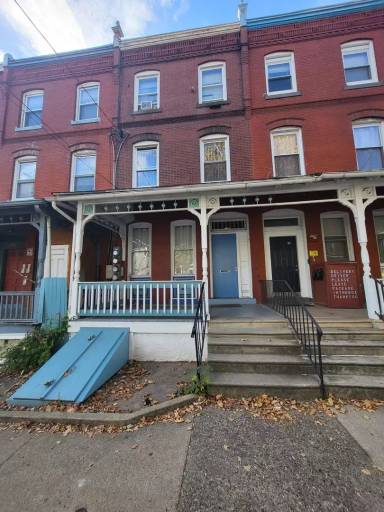 Main picture of 324 N Preston St