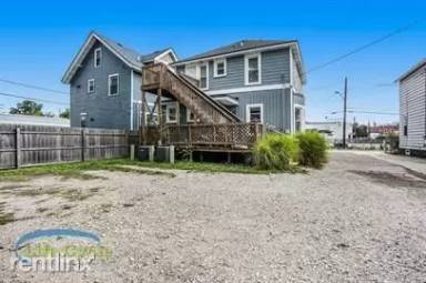 Main picture of 353 Atlas Ave SE