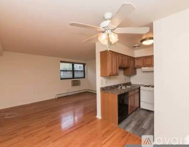 Main picture of 3160 N Cambridge Ave