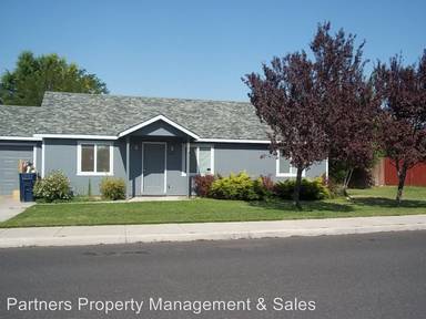 Main picture of 853 NW Quince Pl