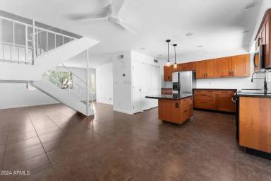 Main picture of 6913 E Osborn Rd
