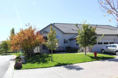 Main picture of 3638 W 111th Dr