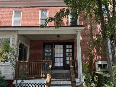 Main picture of 421 W Baltimore Ave