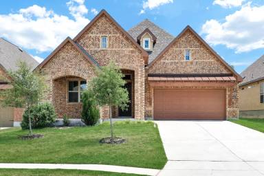 Main picture of 8626 Glass Gem Dr