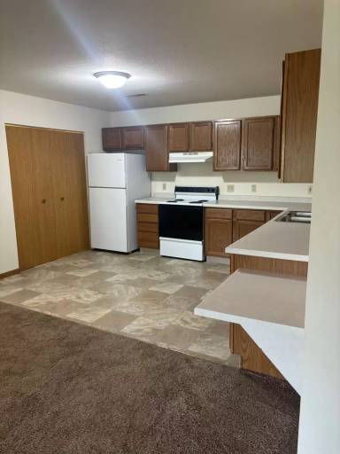 Main picture of 213 Larabee St