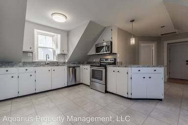 Main picture of 84 Granite St
