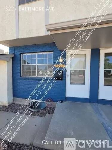 Main picture of 3227 Baltimore Ave