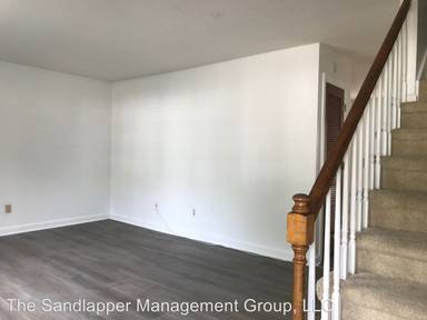 Main picture of 2459 Realm St