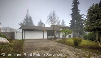 Main picture of 4828 103rd Pl SW