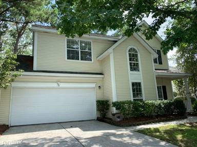 Main picture of 233 Mossy Oak Way