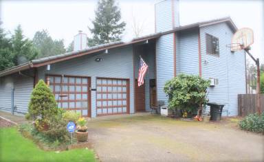 Main picture of 18416 SW Castle Ct