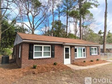 Main picture of 505 Eisenhower Dr