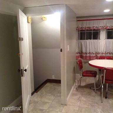 Main picture of 31 Sadler St