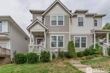 Main picture of 1820 16th Ave N
