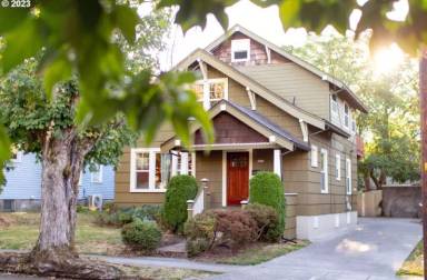 Main picture of 4631 NE 20th Ave