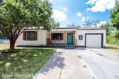 Main picture of 917 Crockett Ct